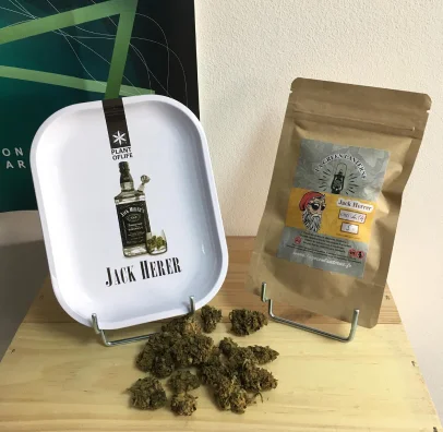 vente de fleurs de cbd à Chartres en Eure-et-Loir 